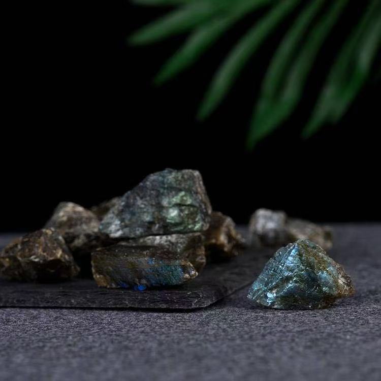 Natural Crystal Rough - Multifunctional Healing Stones for Diffusion, Decor & DIY